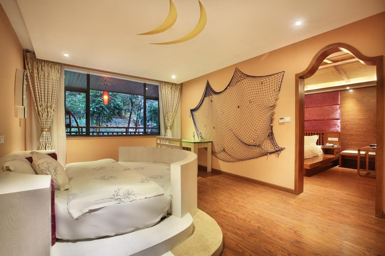 Blue Sky Hotel 陽朔 エクステリア 写真